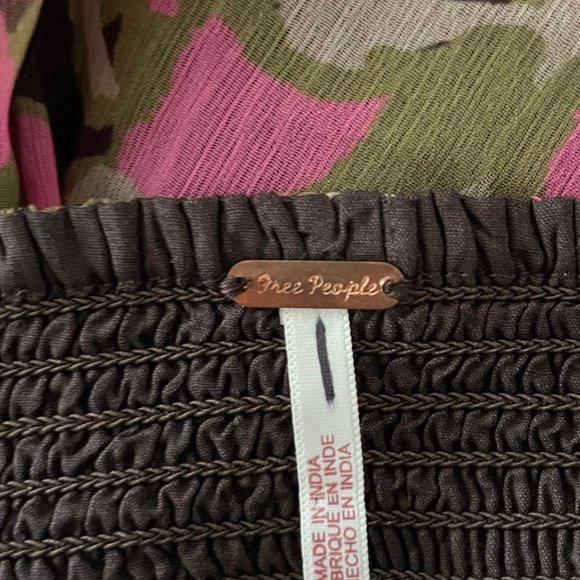 FREE PEOPLE Kyle Printed tunic top /smocked beach halter, SMALL, NWOT - Picture 6 of 13